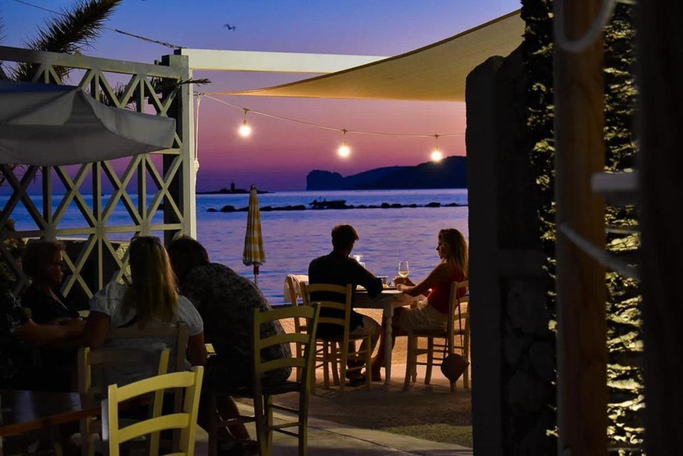 Lido Di Alghero Rooms On The Beach Kültér fotó